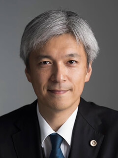 小畑法律事務所代表弁護士・歯科医師 小畑真